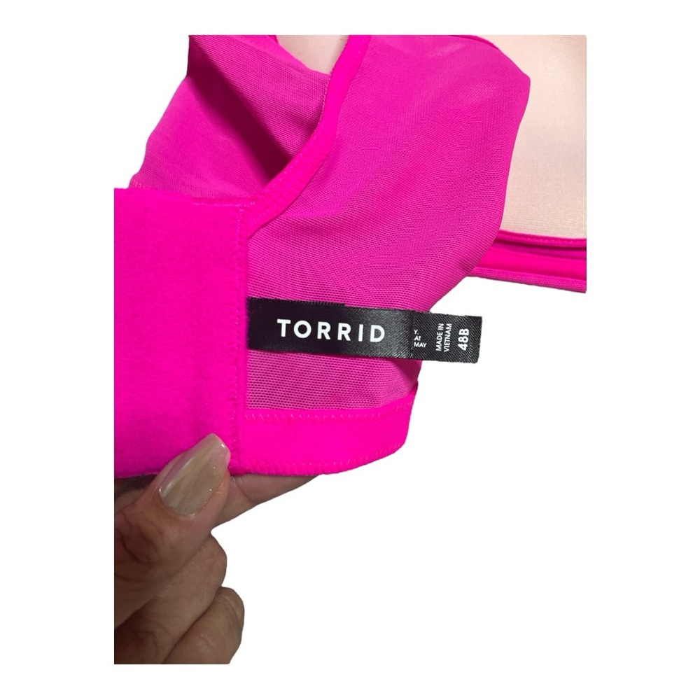 Torrid XO Plunge Push Up Padded Bra | 48B | Fuchsia - Picture 5 of 6